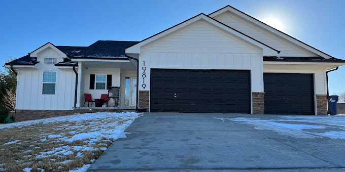 horizontal vertical siding replacement