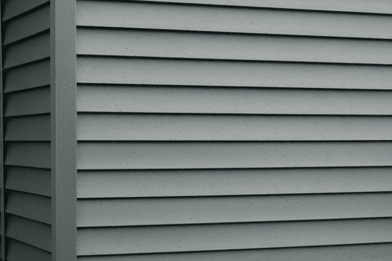 traditional clapboard vinyl siding