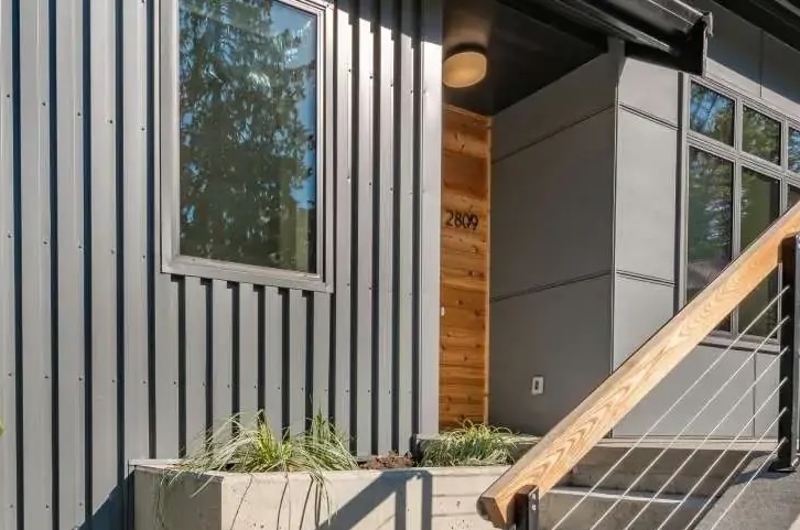 Metal Siding Design for A modern house in Nebraska